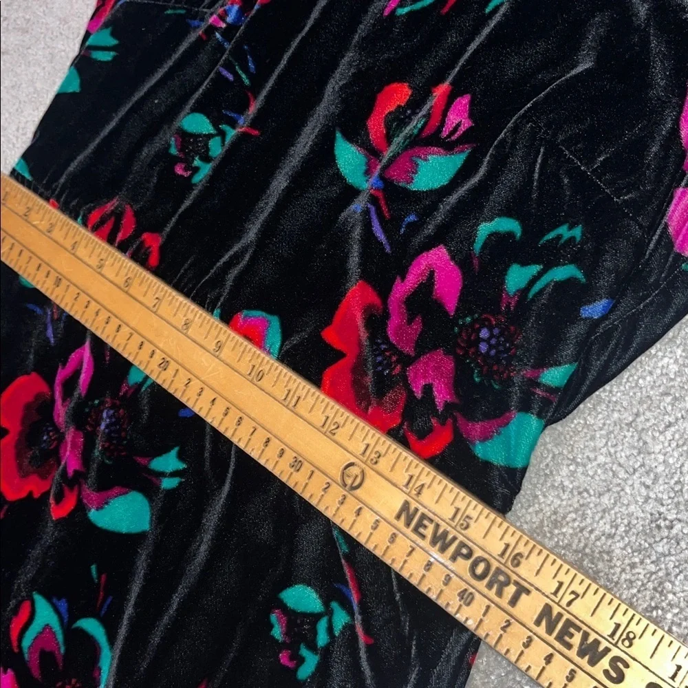 J. Crew Black Velvet Velour Short Sleeve Floral Flutter Dress Size 6 NWT